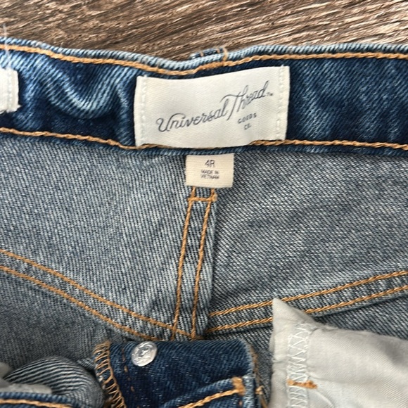 Universal Thread Jeans - Picture 3 of 4